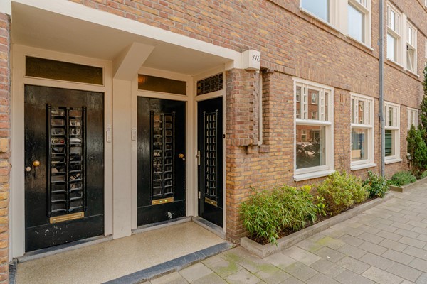 Medium property photo - Van Spilbergenstraat 148H, 1057 RP Amsterdam