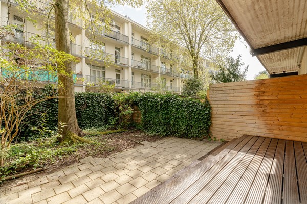 Medium property photo - Van Spilbergenstraat 148H, 1057 RP Amsterdam