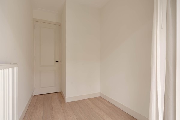 Medium property photo - Van Spilbergenstraat 148H, 1057 RP Amsterdam