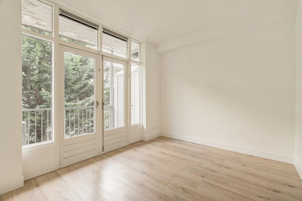 Medium property photo - Van Spilbergenstraat 120-2, 1057 RN Amsterdam