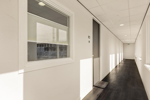 Medium property photo - Nieuweweg 83B, 2132 CM Hoofddorp