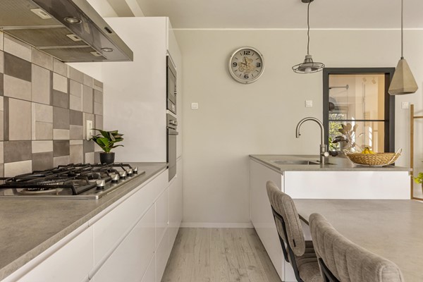 Medium property photo - Nachtwachtlaan 332, 1058 EM Amsterdam