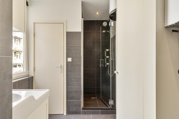 Medium property photo - Ruysdaelkade 113-1, 1072 AN Amsterdam