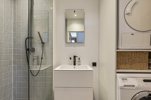 Medium property photo - Admiraal de Ruijterweg 233-3, 1055 LR Amsterdam