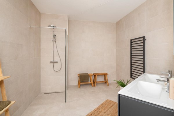 Medium property photo - Mies Van Der Rohestraat 127, 2132 HX Hoofddorp
