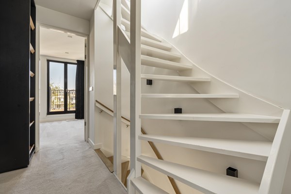 Medium property photo - Ruysdaelkade 113-2, 1072 AN Amsterdam