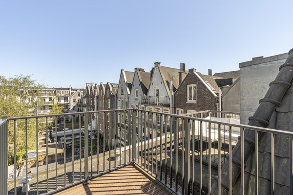 Medium property photo - Ruysdaelkade 113-2, 1072 AN Amsterdam