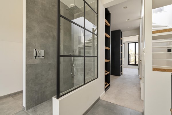 Medium property photo - Ruysdaelkade 113-2, 1072 AN Amsterdam