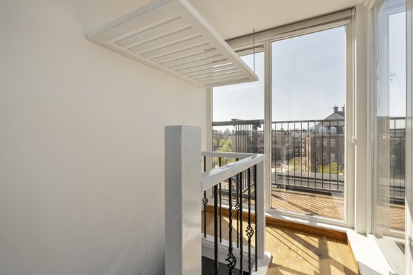 Medium property photo - Ruysdaelkade 113-2, 1072 AN Amsterdam