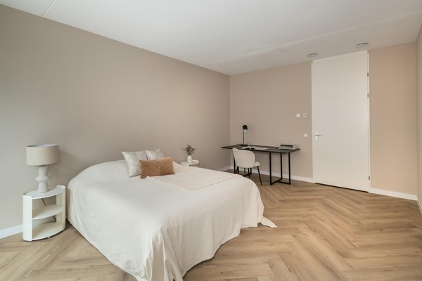 Medium property photo - Mies Van Der Rohestraat 151, 2132 HX Hoofddorp