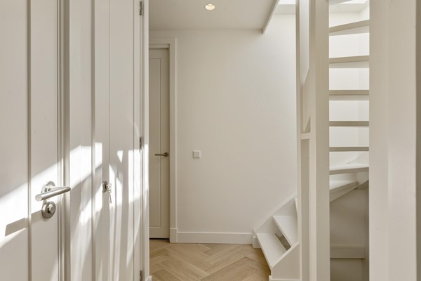 Medium property photo - Reinier Claeszenstraat 51-4, 1056 WG Amsterdam