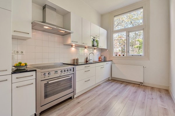 Medium property photo - Paulus Potterstraat 40-3, 1071 DB Amsterdam