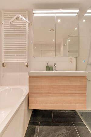 Medium property photo - Luzacstraat 5H, 1051 JB Amsterdam