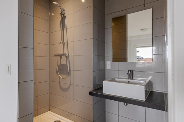 Medium property photo - Nieuweweg 85B, 2132 CM Hoofddorp