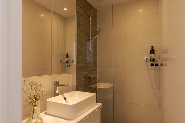 Medium property photo - Tweede Schinkelstraat 7-2, 1075 TN Amsterdam