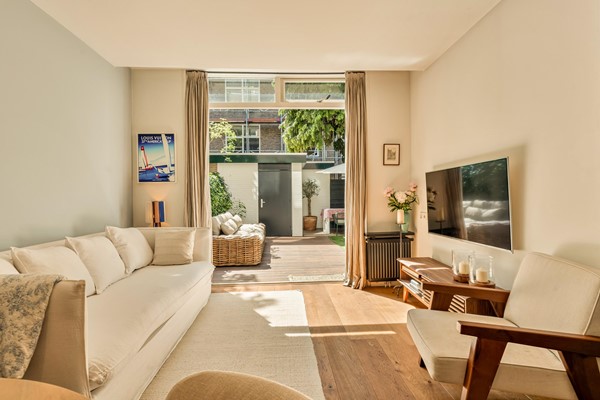 Medium property photo - Bankastraat 52D, 1094 EG Amsterdam
