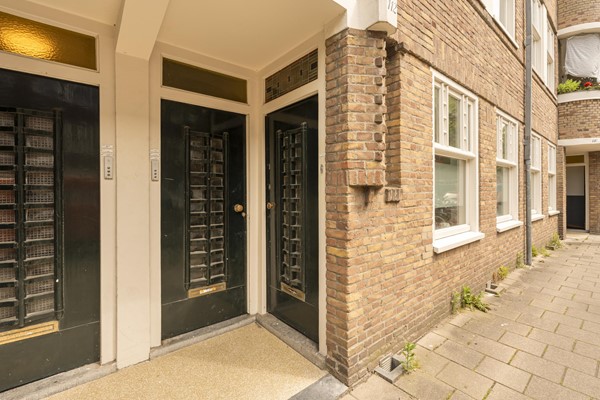Medium property photo - Van Spilbergenstraat 112-1, 1057 RM Amsterdam