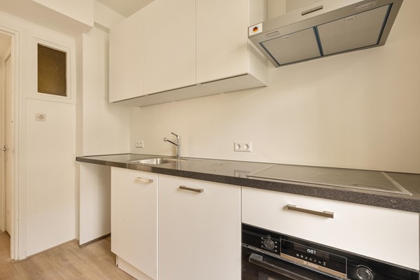 Medium property photo - Van Spilbergenstraat 112-1, 1057 RM Amsterdam