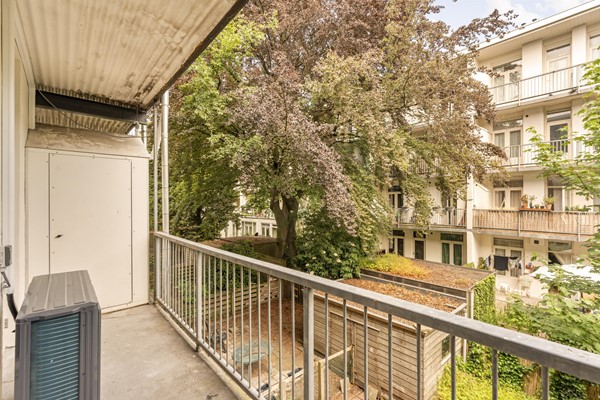 Medium property photo - Van Spilbergenstraat 112-1, 1057 RM Amsterdam
