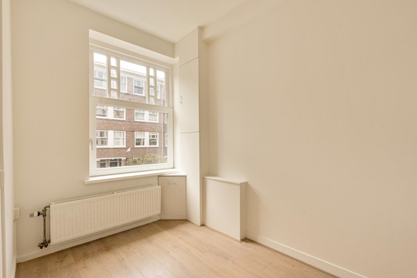 Medium property photo - Van Spilbergenstraat 112-1, 1057 RM Amsterdam