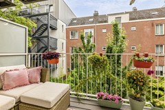 Under offer: Albert Cuypstraat, 1072 CV Amsterdam