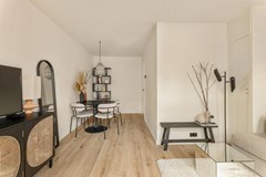 Under offer: Albert Cuypstraat, 1072 CV Amsterdam