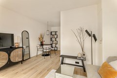 Under offer: Albert Cuypstraat, 1072 CV Amsterdam