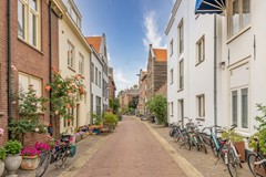 Sold subject to conditions: Bakenesserstraat, 2011 JJ Haarlem