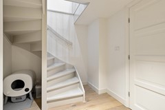 Onder bod: Reinier Claeszenstraat 68H, 1056 WP Amsterdam