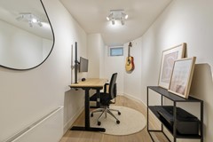 Onder bod: Reinier Claeszenstraat 68H, 1056 WP Amsterdam