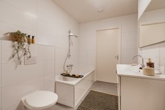 For sale: Stadhouderskade 120H, 1073 BA Amsterdam
