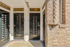 Rented subject to conditions: Van Spilbergenstraat 136-3, 1057 RN Amsterdam