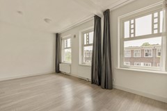 Rented subject to conditions: Van Spilbergenstraat 136-3, 1057 RN Amsterdam