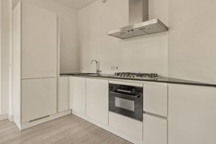Rented subject to conditions: Van Spilbergenstraat 136-3, 1057 RN Amsterdam