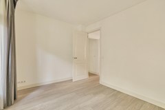 Verhuurd onder voorbehoud: Van Spilbergenstraat 136-1, 1057 RN Amsterdam