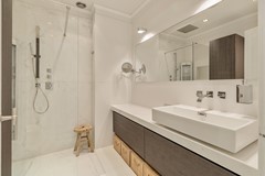For sale: Bosboom Toussaintstraat 68B, 1054 AV Amsterdam