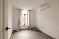 For rent: Pieter Cornelisz. Hooftstraat 141B, 1071 BT Amsterdam