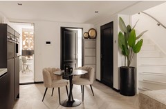 For rent: Pieter Cornelisz. Hooftstraat 141C, 1071BT Amsterdam