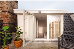 For rent: Pieter Cornelisz. Hooftstraat 141C, 1071 BT Amsterdam