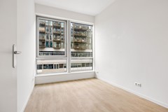 Onder bod: Elizabeth Anscombestraat 327, 1062 LE Amsterdam