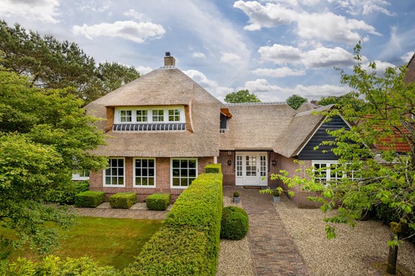 Medium property photo - Nieuwe Bussummerweg 107, 1272 CG Huizen