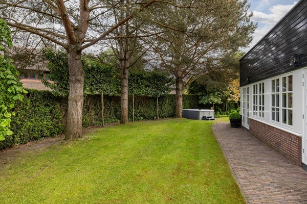 Medium property photo - Nieuwe Bussummerweg 107, 1272 CG Huizen