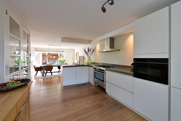 Medium property photo - Dirk Tersteeglaan 8, 1411 MB Naarden
