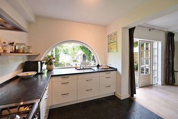 Medium property photo - B. van Rooijenstraat 60, 1411 TX Naarden