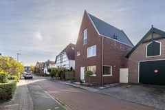 Koop: Molenlaan 20, 1401 TJ Bussum