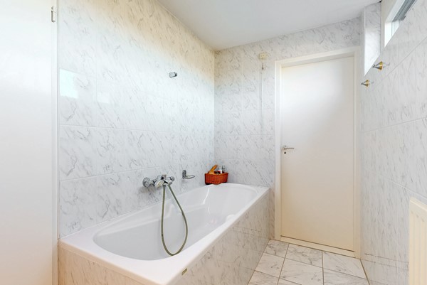 Medium property photo - Beethovenlaan 64, 1411 HT Naarden