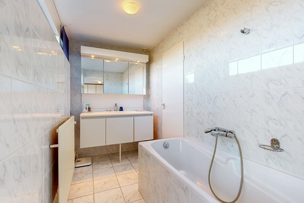 Medium property photo - Beethovenlaan 64, 1411 HT Naarden