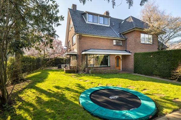 Meerweg 1, 1405BA Bussum