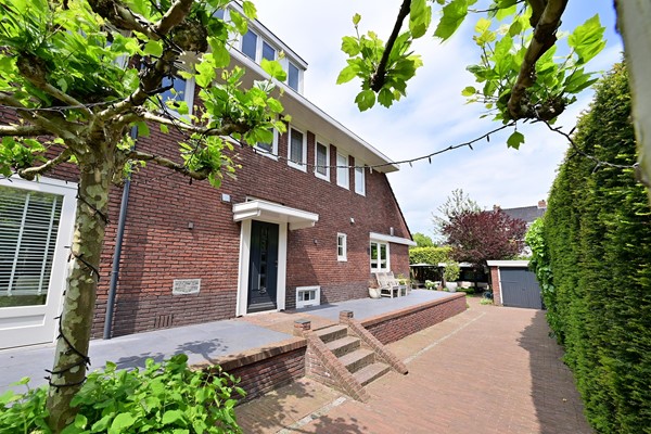 Medium property photo - Rembrandtlaan 45, 1412 JN Naarden