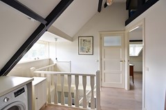 Sold subject to conditions: Graaf Willem de Oudelaan, 1412 AV Naarden